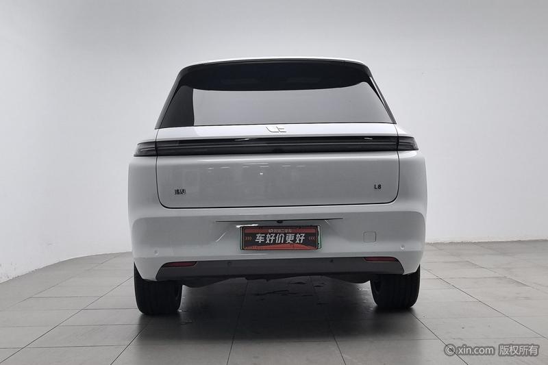 LiXiang L8, 2023 — фото 3 из 12