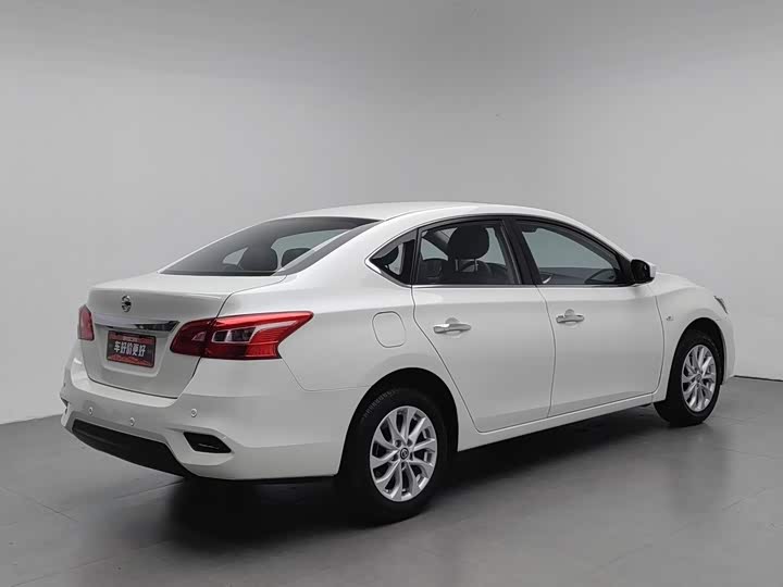 Nissan Sylphy, 2023 — фото 2 из 9