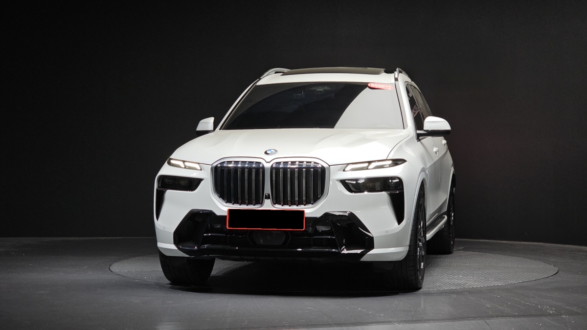 BMW X7, 2024 — фото 3 из 12