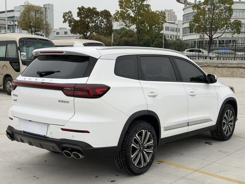 Chery Tiggo 8, 2022 — фото 6 из 10