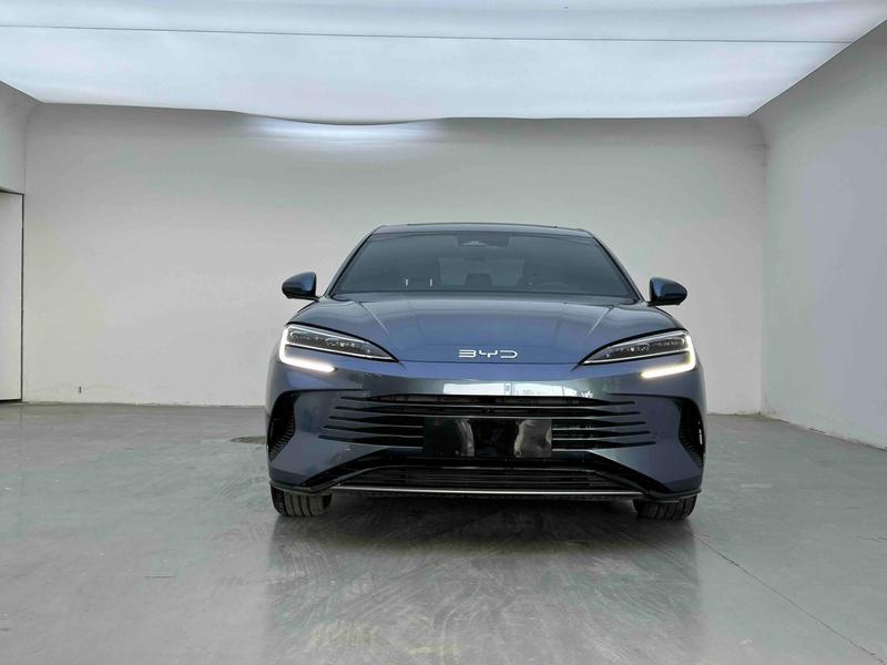 BYD Seal 07 DM-i Hybrid, 2025 — фото 2 из 10