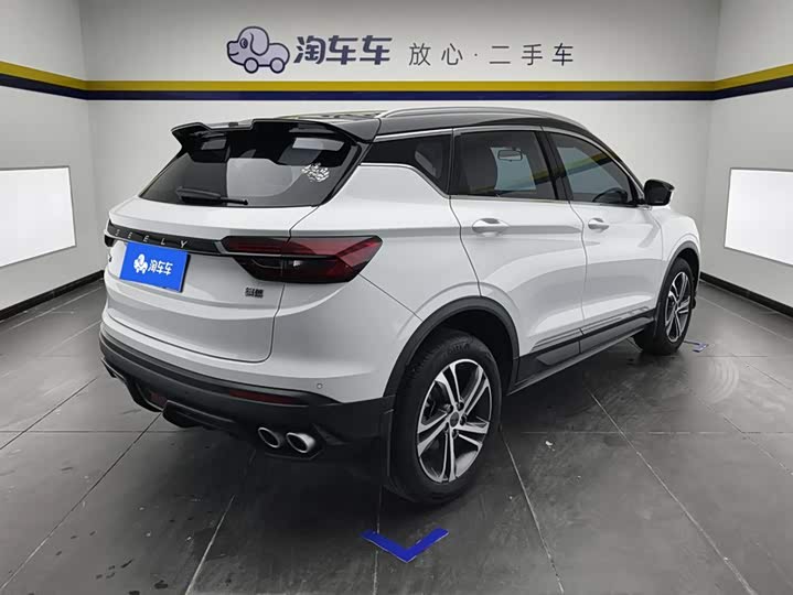 Geely Coolray, 2021 — фото 3 из 9