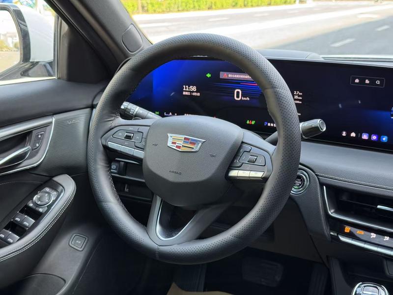 Cadillac CT5, 2024 — фото 10 из 12