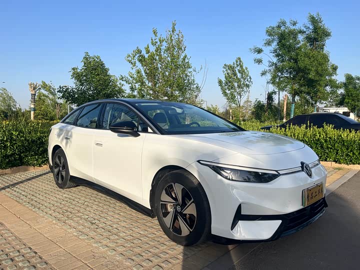 Volkswagen ID.7 Vizzion, 2024 — фото 3 из 9