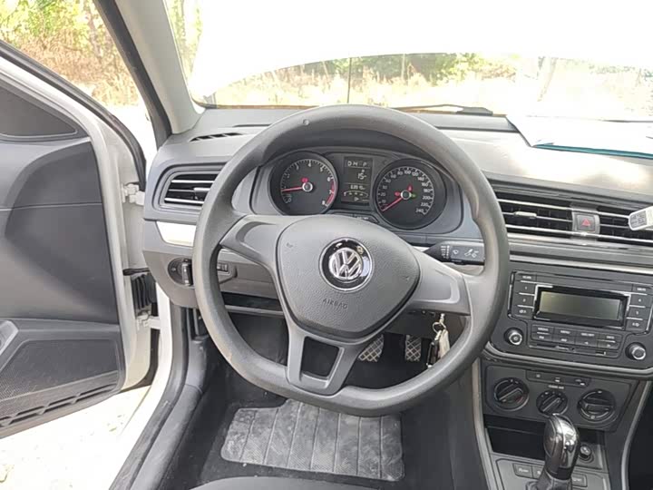 Volkswagen Lavida, 2023 — фото 7 из 9
