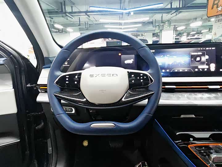 Exeed LX C-DM Hybrid, 2025 — фото 9 из 9