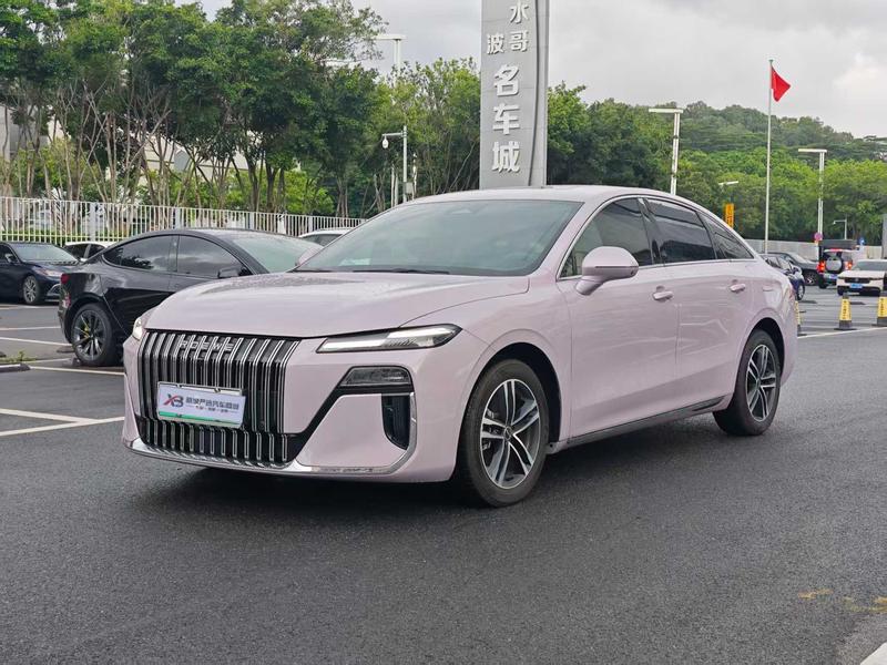 Roewe M7 DMH, 2025 — купить в Москве под ключ