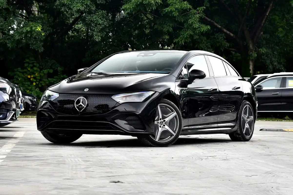 Mercedes-Benz EQE, 2024 — фото 3 из 10