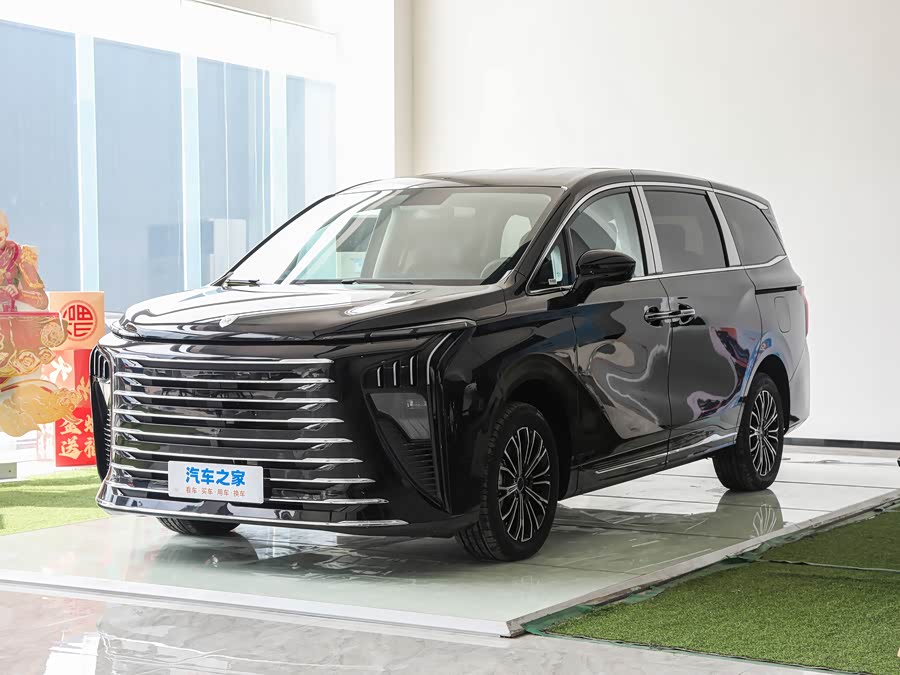 Dongfeng Forthing Xinghai V9, 2026 — купить в Владимире под ключ