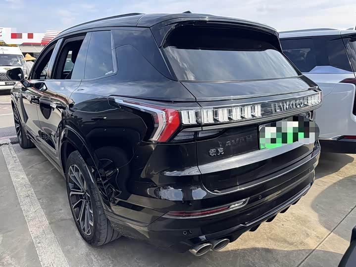 Lynk & Co 09 EM-P Hybrid, 2022 — фото 3 из 9