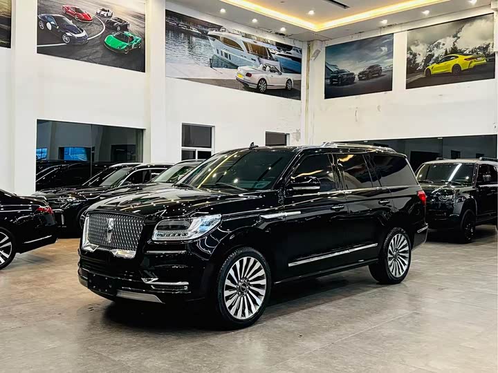 Lincoln Navigator, 2021 — купить в Калуге под ключ