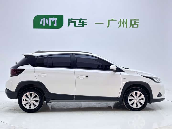 Toyota Yaris L Hatchback, 2022 — фото 6 из 9