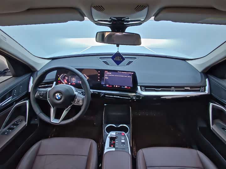 BMW X1, 2023 — фото 8 из 9