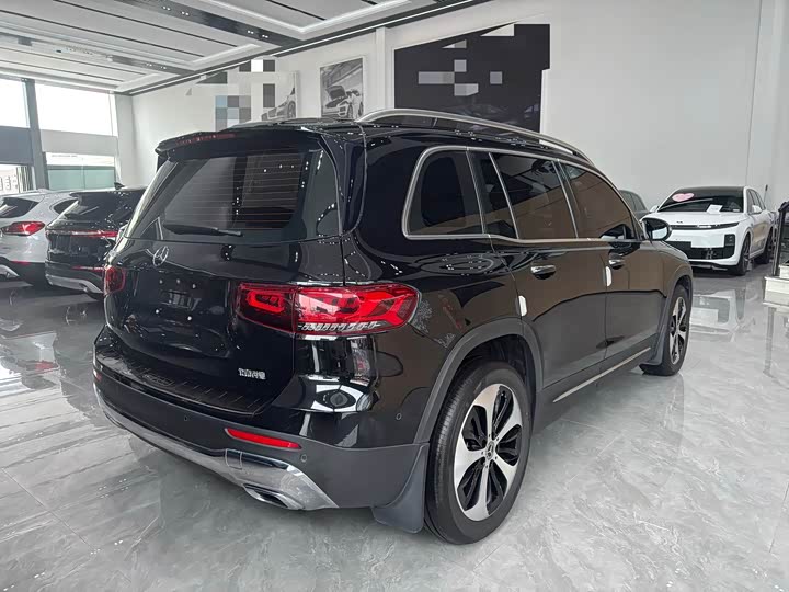 Mercedes-Benz GLB-Class, 2023 — фото 8 из 9