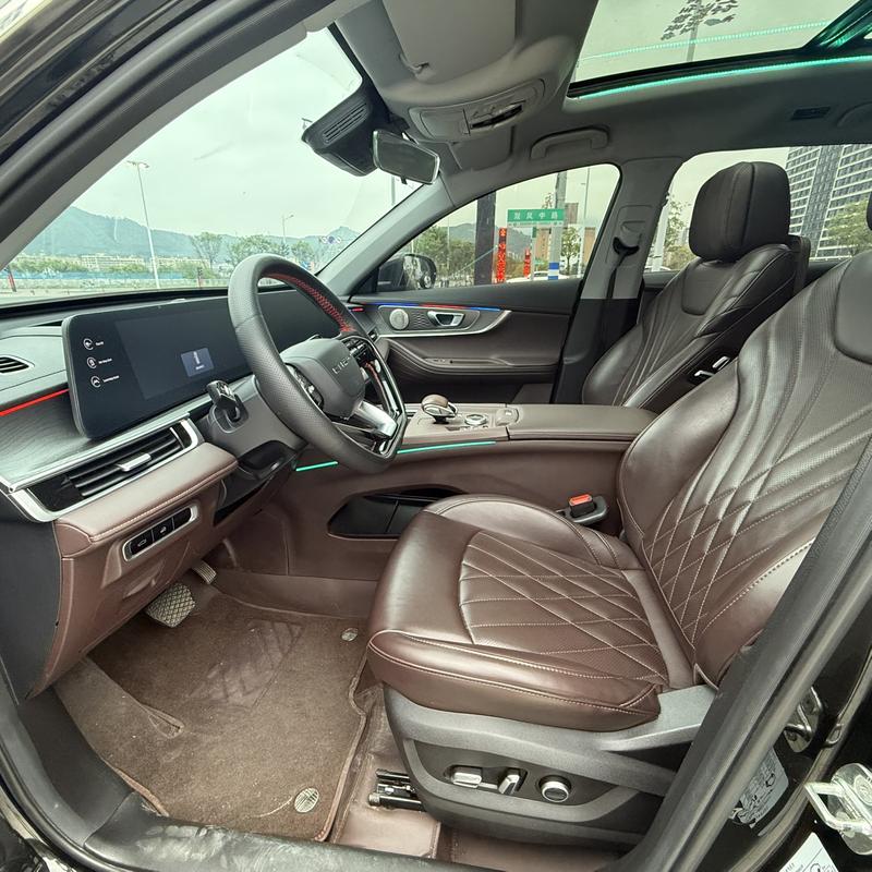 Chery Tiggo 8 Pro, 2023 — фото 11 из 12