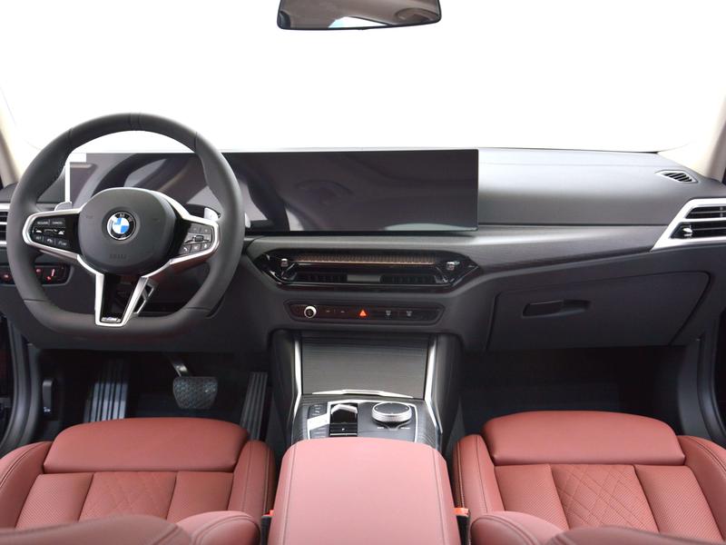 BMW 3 Series, 2026 — фото 7 из 12