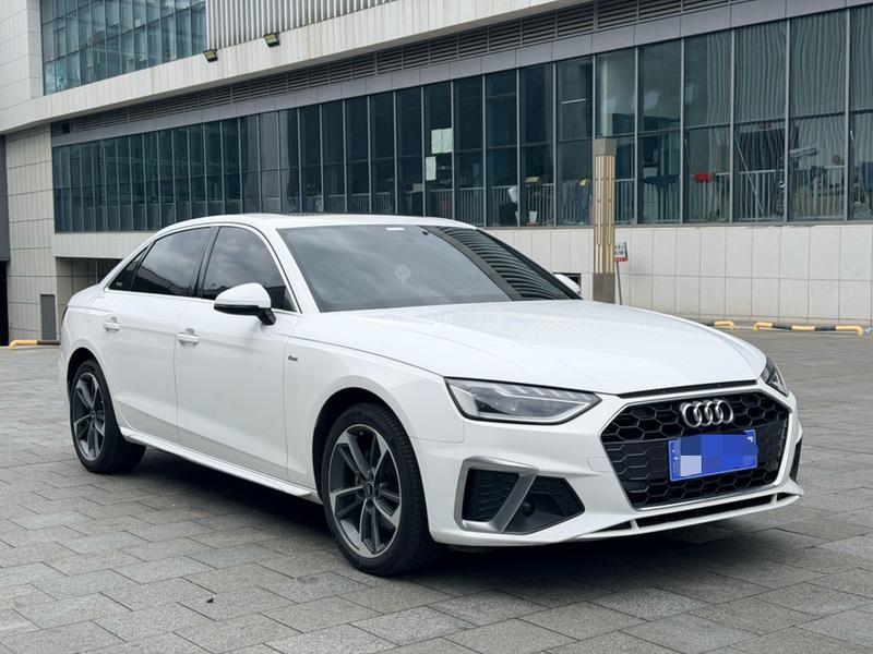 Audi A4L, 2022 — фото 3 из 12