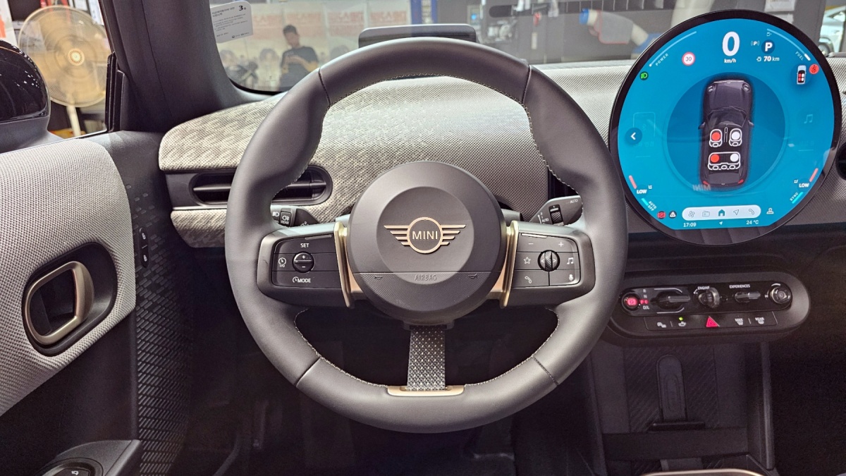 Mini Cooper Convertible, 2025 — фото 12 из 12
