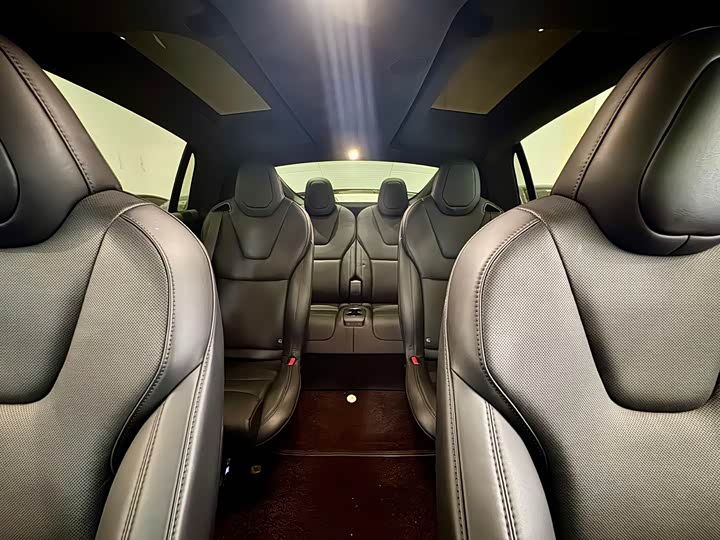 Tesla Model X, 2023 — фото 9 из 9
