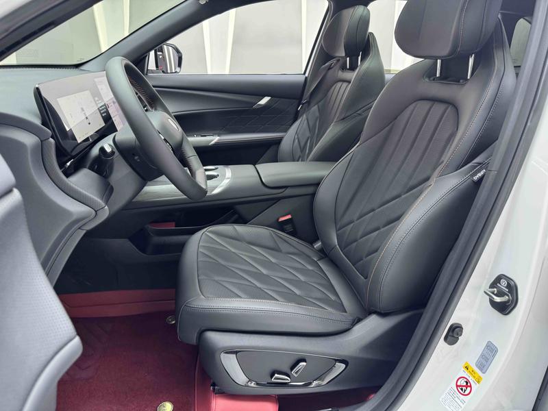 Changan CS75 Plus, 2025 — фото 9 из 12