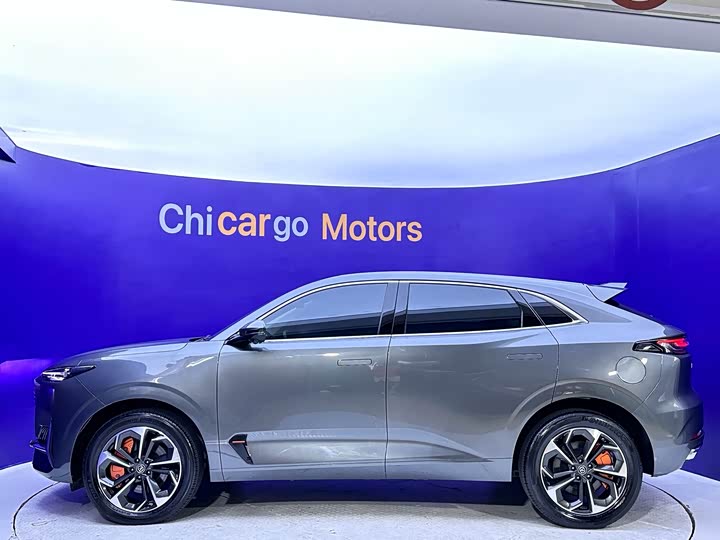 Changan UNI-K Hybrid, 2021 — фото 4 из 9