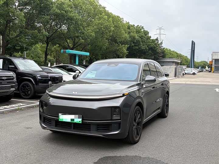 LiXiang L8, 2025 — купить в Казани под ключ