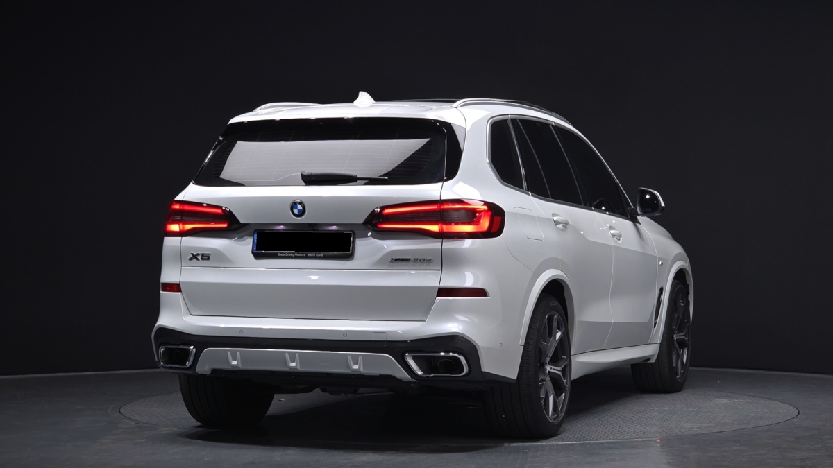 BMW X5, 2022 — фото 2 из 12