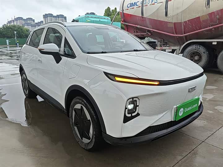 Geely Geometry E Firefly, 2023 — фото 4 из 9