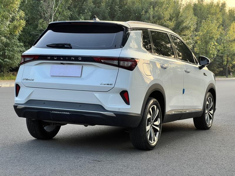 Wuling Asta, 2023 — фото 6 из 12