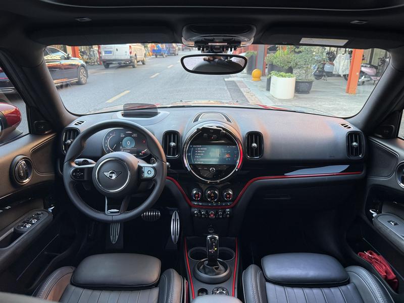 Mini Countryman JCW, 2022 — фото 6 из 10