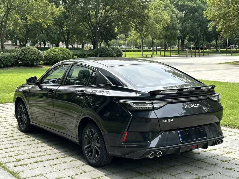 Dongfeng Aeolus Yixuan Max, 2022 — фото 4 из 9