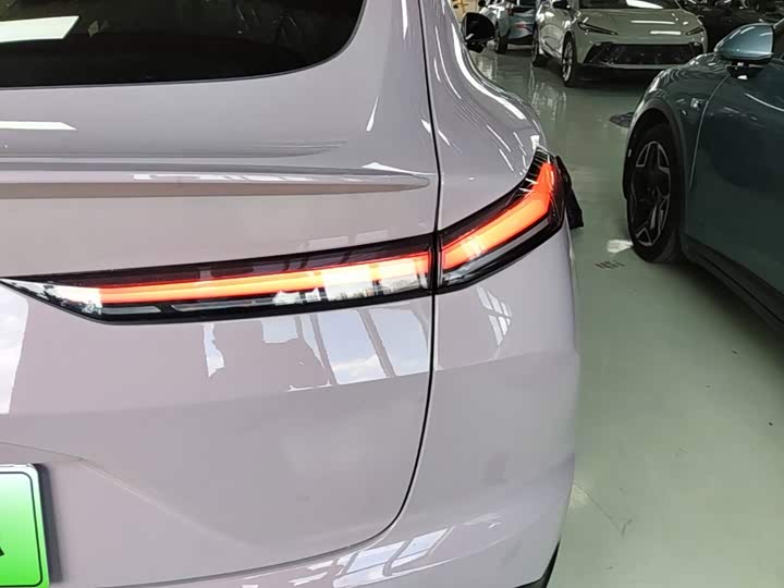Nio Onvo L60, 2025 — фото 8 из 9