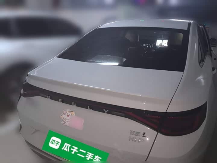 Geely Emgrand L Hi·P Hybrid, 2025 — фото 5 из 9