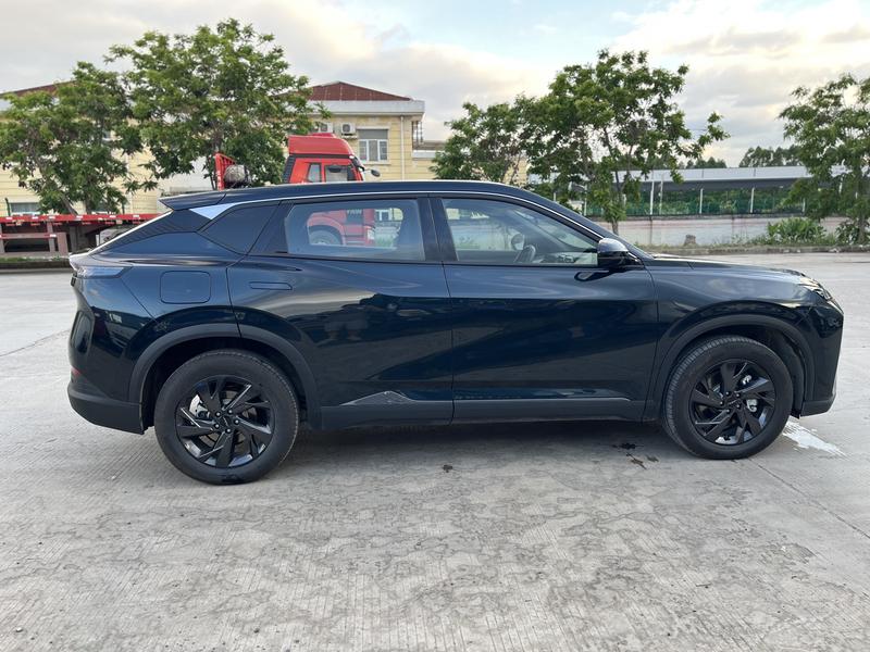 Dongfeng Aeolus L7, 2025 — фото 7 из 12