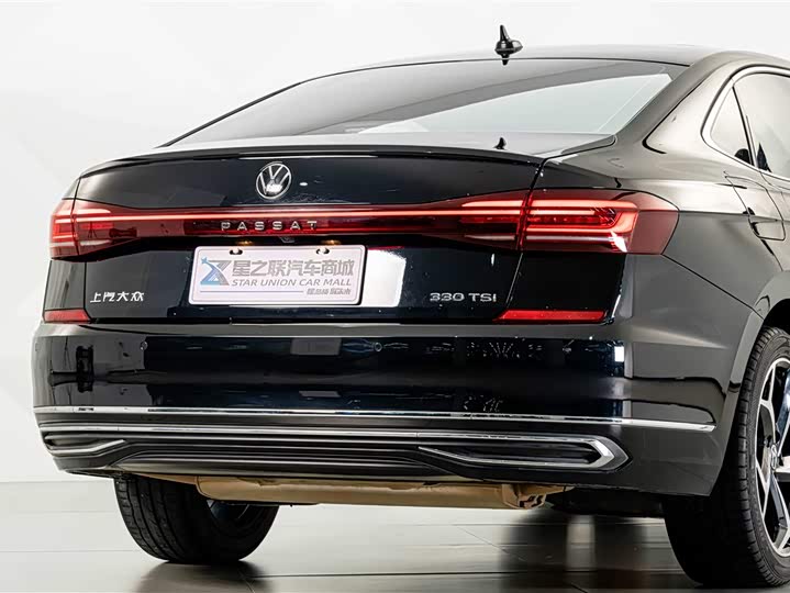 Volkswagen Passat, 2024 — фото 7 из 9
