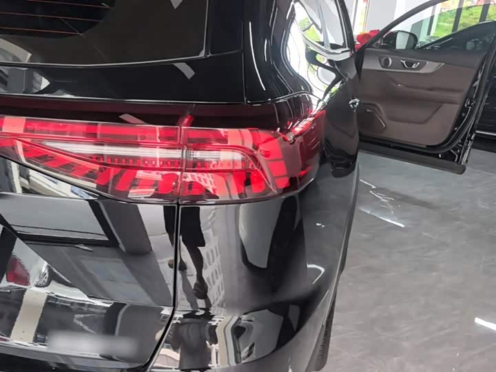 Chery Tiggo 8 Pro, 2024 — фото 8 из 9
