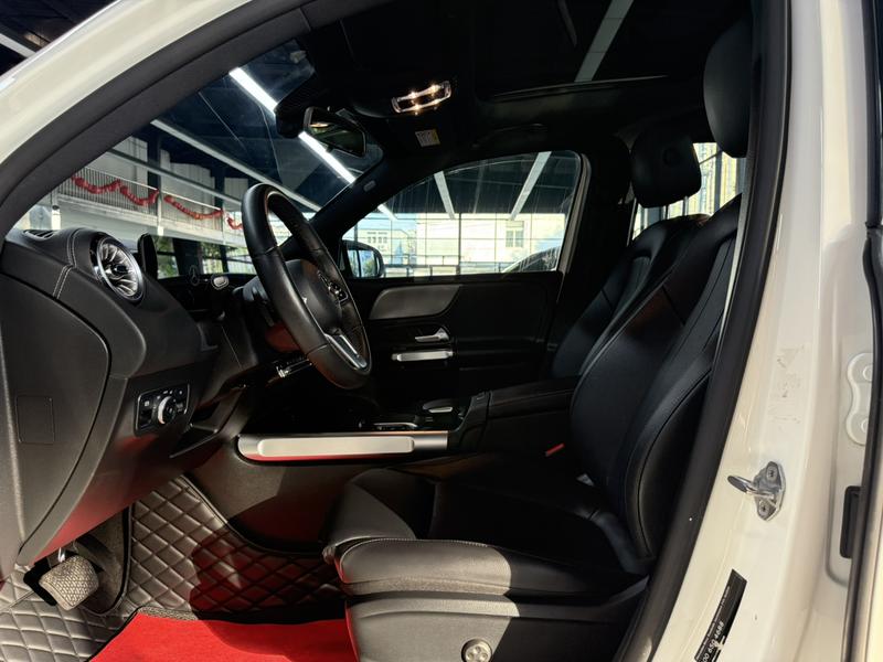 Mercedes-Benz GLB-Class, 2022 — фото 10 из 12
