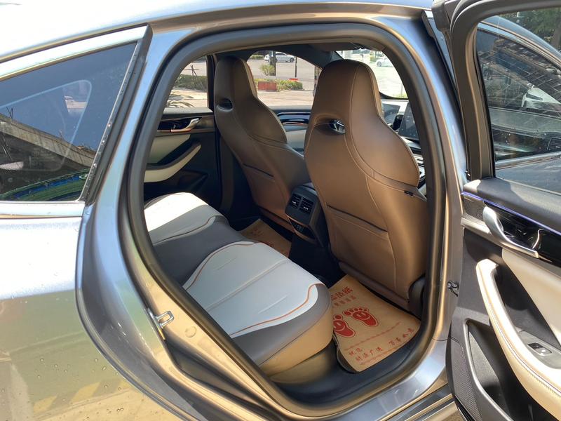 BYD Qin Plus, 2022 — фото 12 из 12