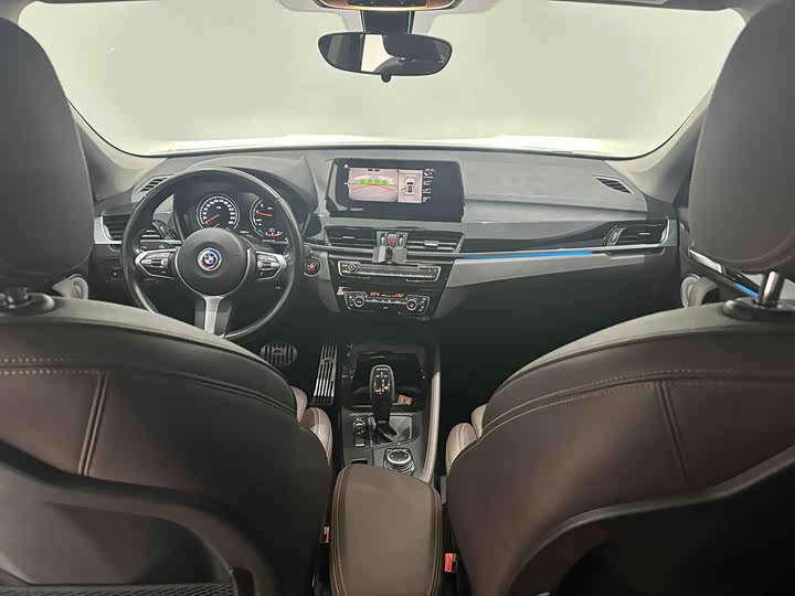 BMW X1, 2023 — фото 8 из 9