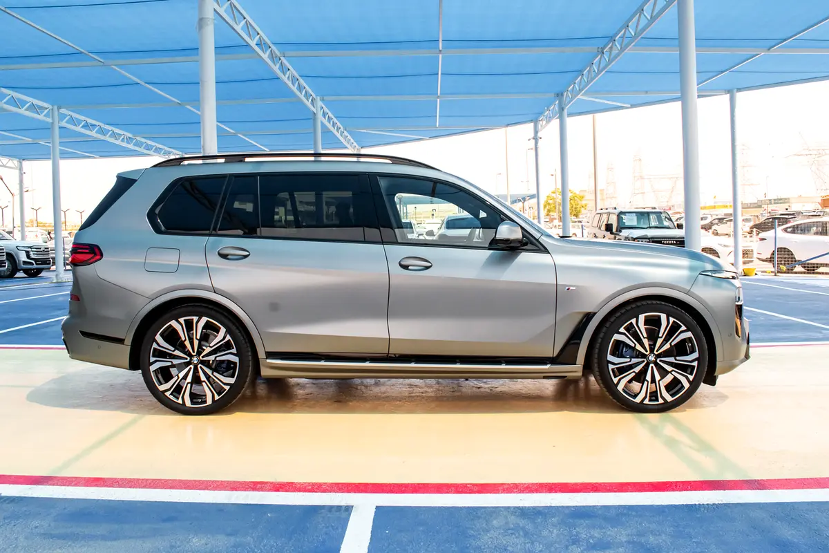 BMW X7, 2026 — фото 5 из 10