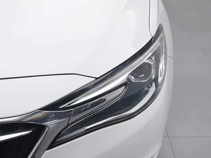 Buick Excelle GT, 2022 — фото 7 из 9