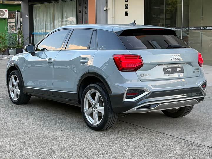 Audi Q2L, 2022 — фото 5 из 9
