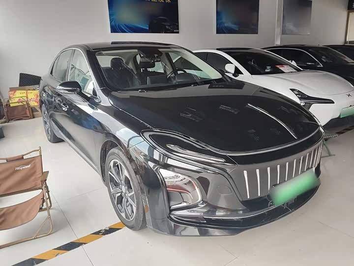 Hongqi E-QM5, 2023 — фото 4 из 9