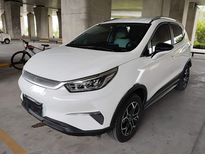 BYD Yuan Pro, 2022 — фото 2 из 9