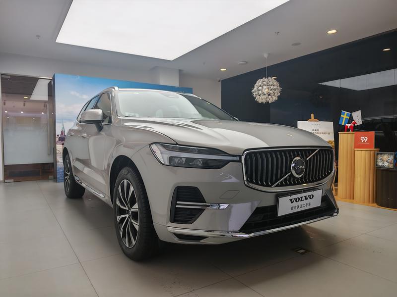 Volvo XC60, 2024 — фото 3 из 12