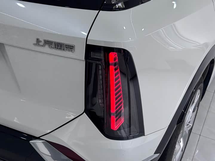 Cadillac Optiq, 2024 — фото 7 из 9