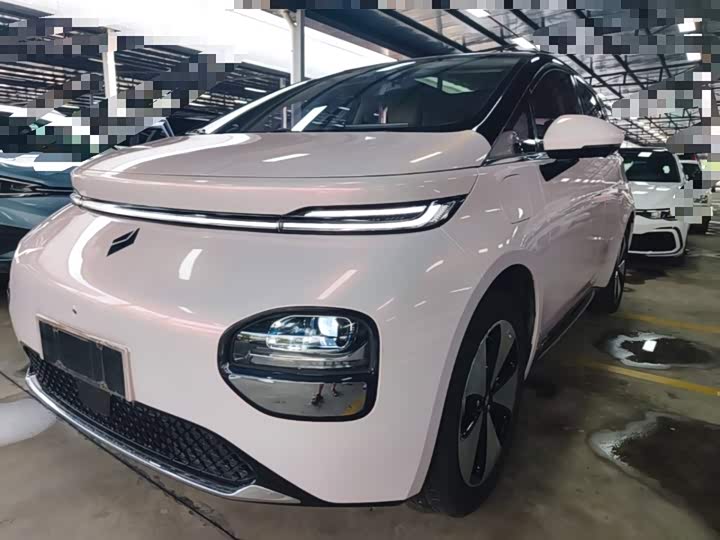 Baojun Yunduo, 2024 — купить в Казани под ключ