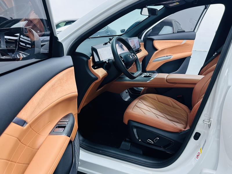 Changan CS75 Plus, 2026 — фото 9 из 12