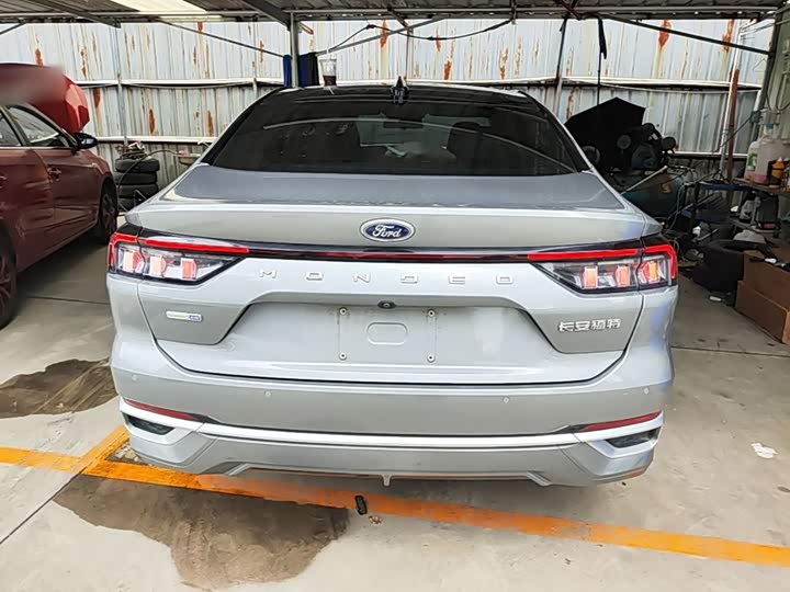 Ford Mondeo, 2022 — фото 6 из 9