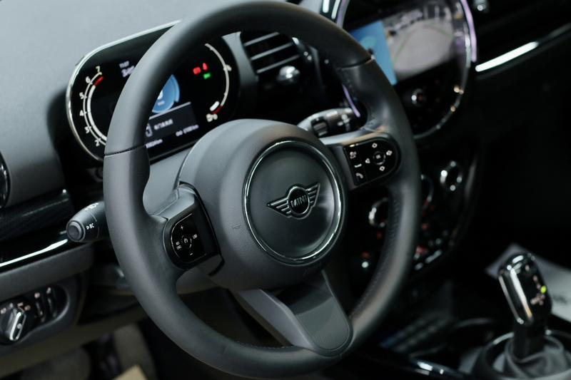 Mini Clubman, 2021 — фото 8 из 12